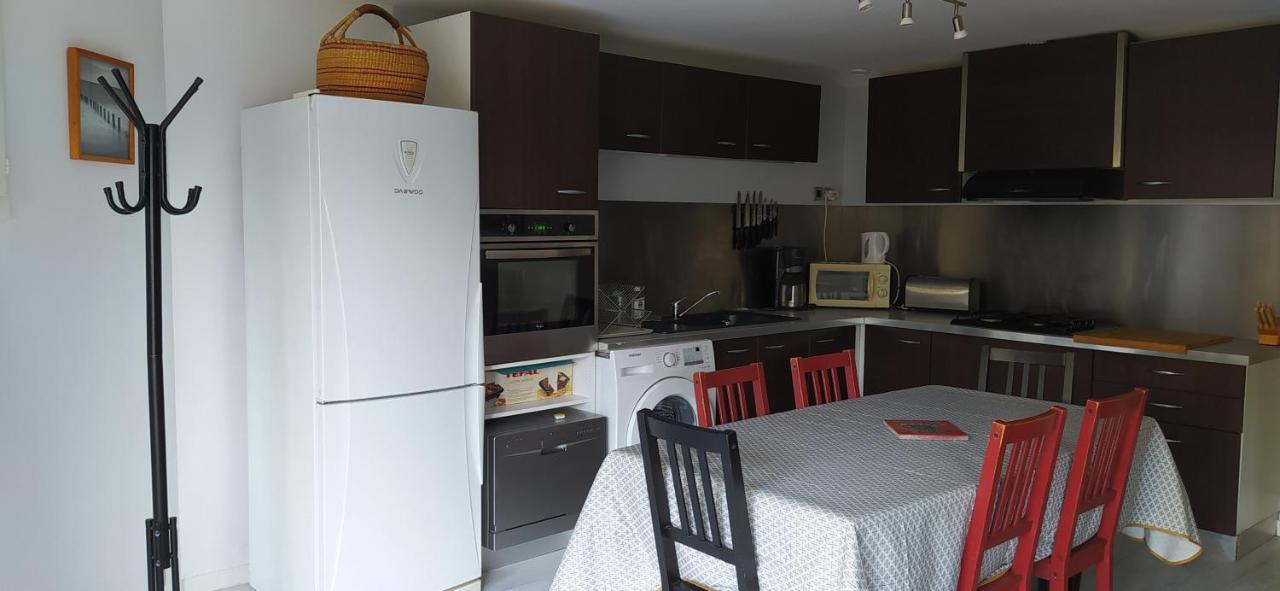 Les Mondes - Appartement Bas De Maison Ensues-la-Redonne Εξωτερικό φωτογραφία
