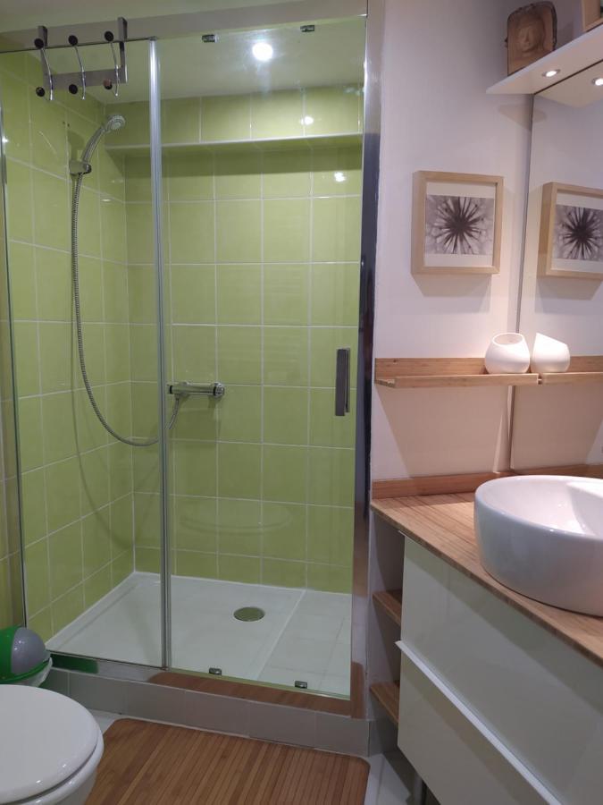 Les Mondes - Appartement Bas De Maison Ensues-la-Redonne Εξωτερικό φωτογραφία