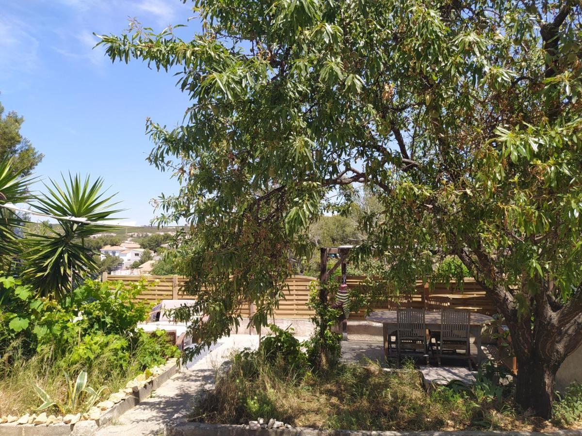 Les Mondes - Appartement Bas De Maison Ensues-la-Redonne Εξωτερικό φωτογραφία